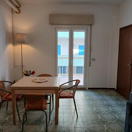 Cn010 - Cesenatico, Ampio Trilocale Fronte Mare Con Inclusa Cesenatico
